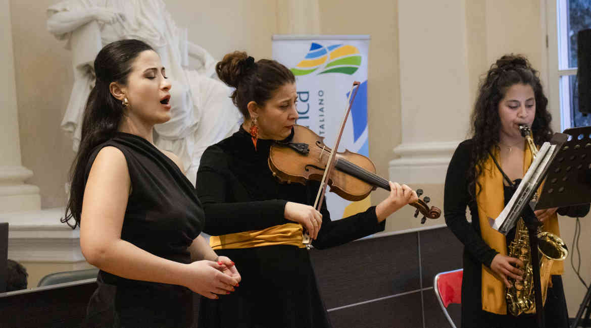 Compagnia Delle Fenici La Casa Delle Fenici Marzo 2026 (1)