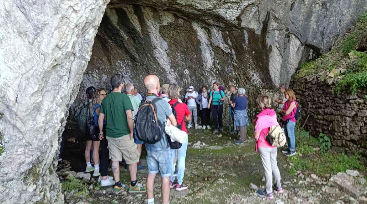 Soci In Gita Con Romagnabanca Nelle Marche (2)