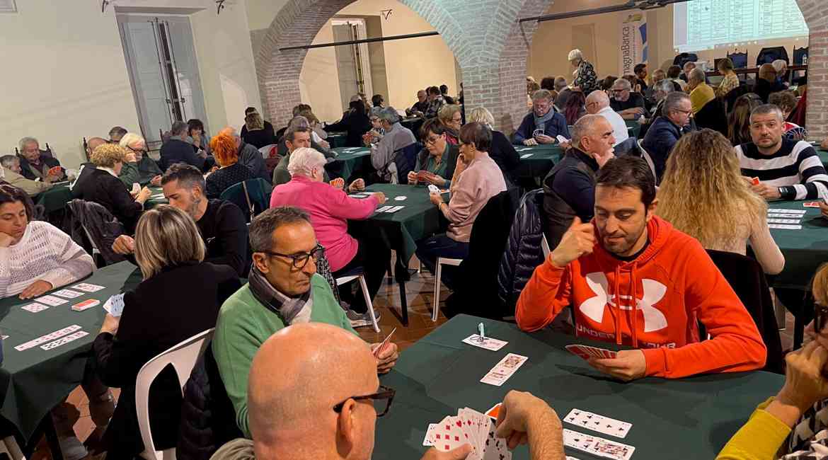Torneo Di Burraco Del 28 Nov 2023 A San Mauro Pascoli Villa Torlonia Sala Degli Archi (3)